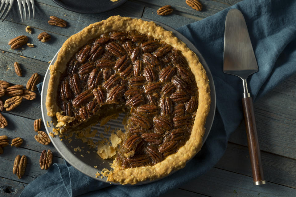 Pecan pie is a Thanksgiving standard in the South. (Photo: bhofack2 via Getty Images)