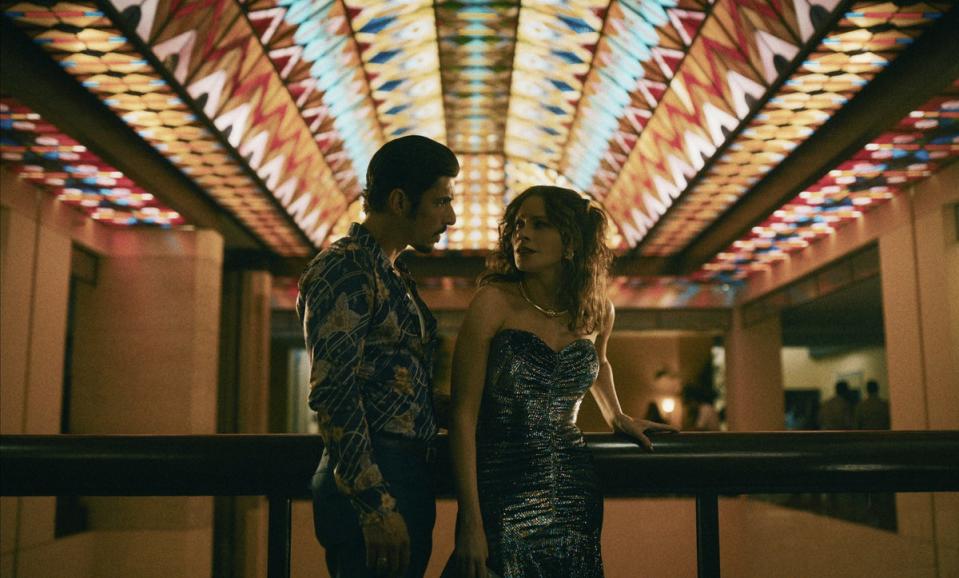 Frames are reminiscent of retro ‘70s and ‘80s Miami (COURTESY OF NETFLIX)