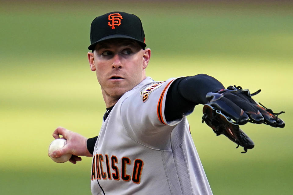 San Francisco Giants starting pitcher Anthony DeSclafani delivers during the first inning of the team's baseball game against the Pittsburgh Pirates in Pittsburgh, Thursday, May 13, 2021. (AP Photo/Gene J. Puskar)