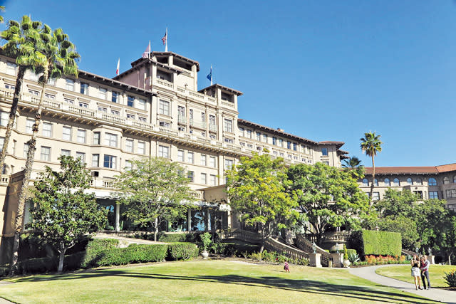 The Langham Huntington, Pasadena 酒店充滿故事，好奇的旅客可下榻時參加他們的歷史導賞遊。（劉景茵攝）