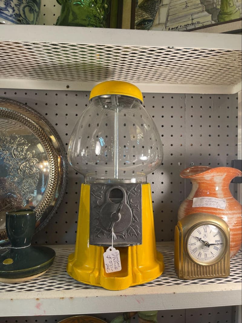 Vintage gumball machine