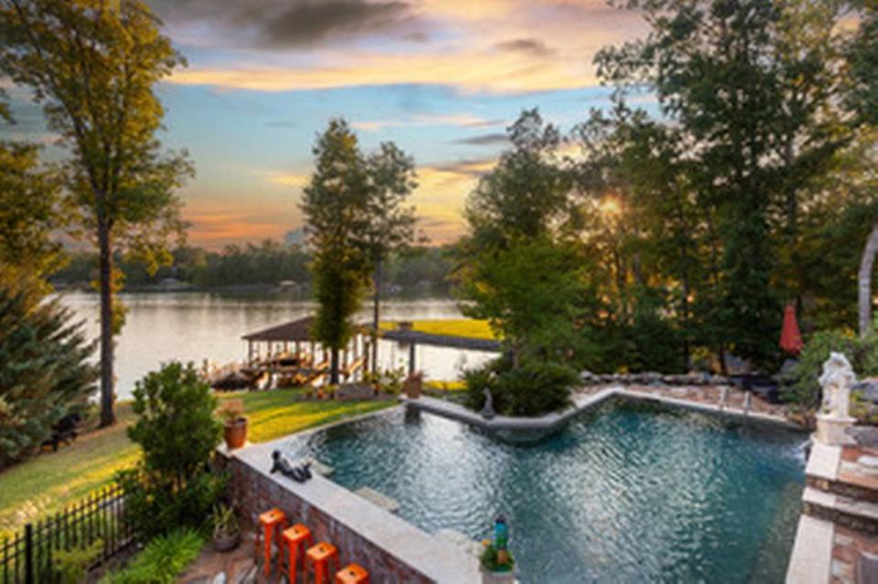 A vanishing edge pool overlooking Lake Wylie is one of many features on a Mallard Point home that sold for more than $3 million in January.