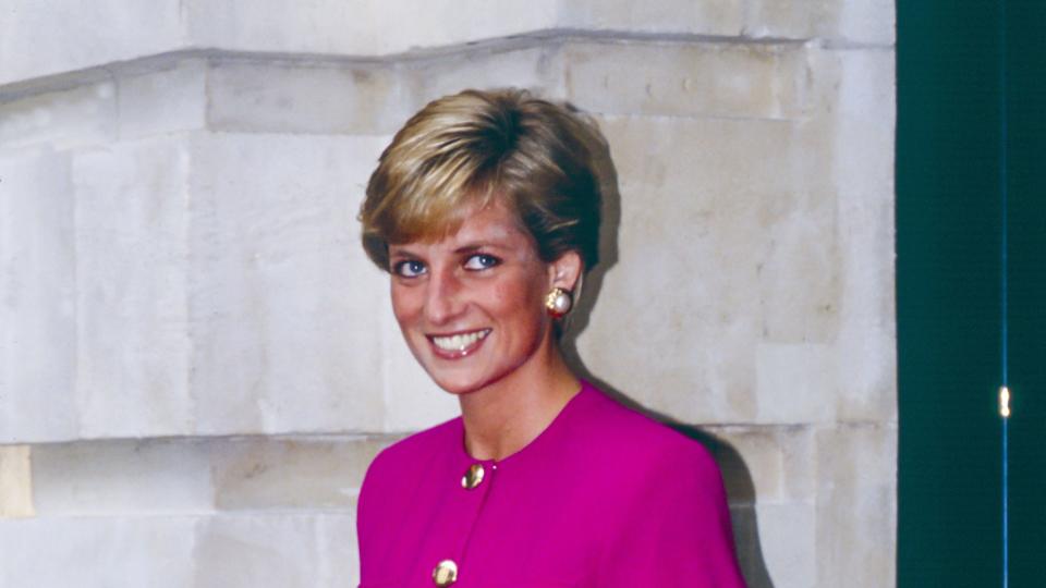 diana, princess of wales on a visit to the theatre museum in covent garden