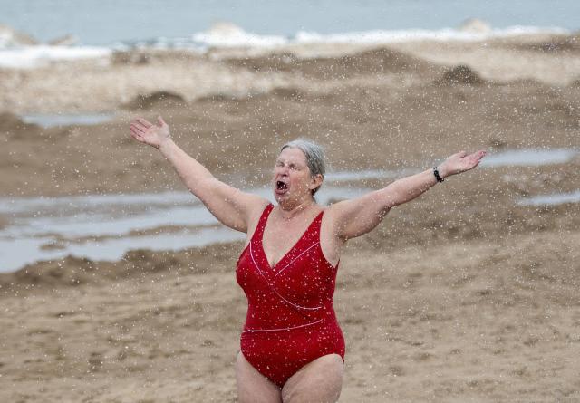 Photos: 2023 Chicago Polar Plunge – Chicago Tribune