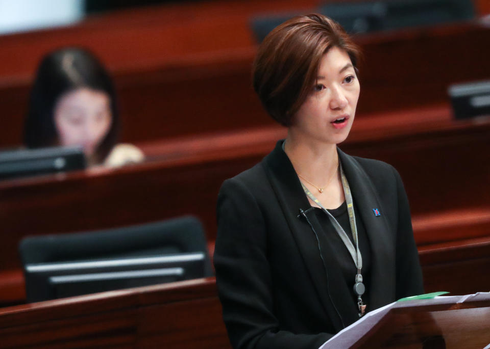 Lawmaker Eunice Yung Hoi-yan attends a LegCo meeting to deal with the remaining proceedings of a motion on abolishing the Mandatory Provident Fund offsetting mechanism. 16NOV16 SCMP/Nora Tam (Photo by Nora Tam/South China Morning Post via Getty Images)
