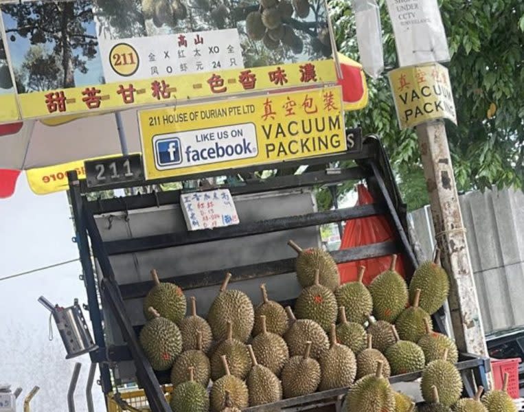 durian stalls - 211 house of durian