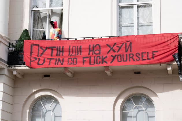 Protesters occupied Deripaska's London property in March 2022, amid Russia's invasion of Ukraine. (Photo: Richard Baker via Getty Images)