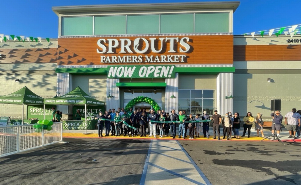 File photo of a Sprouts grand opening. A similar new location in the Coconut Grove area of Miami at 2750 SW 27th Terrace opens on Friday, Jan. 19, 2024.