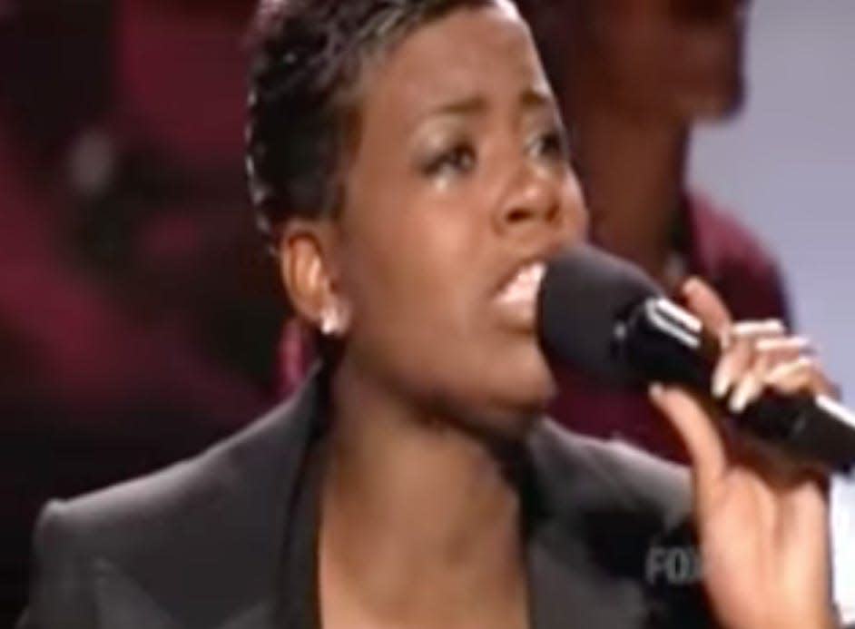 Fantasia performing "I Believe" on American Idol.