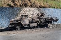 Un véhicule militaire détruit à Karakore, dans le nord de l'Ethiopie le 10 décembre 2021 (AFP/Amanuel Sileshi)