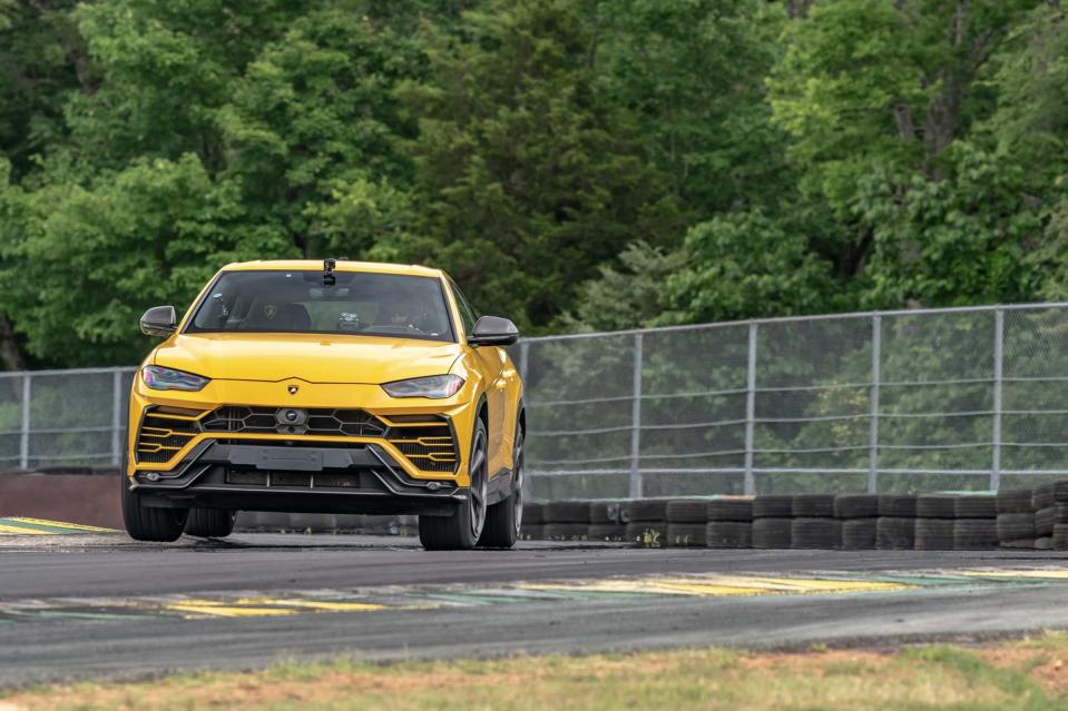 Photos of the 2019 Lamborghini Urus at Lightning Lap