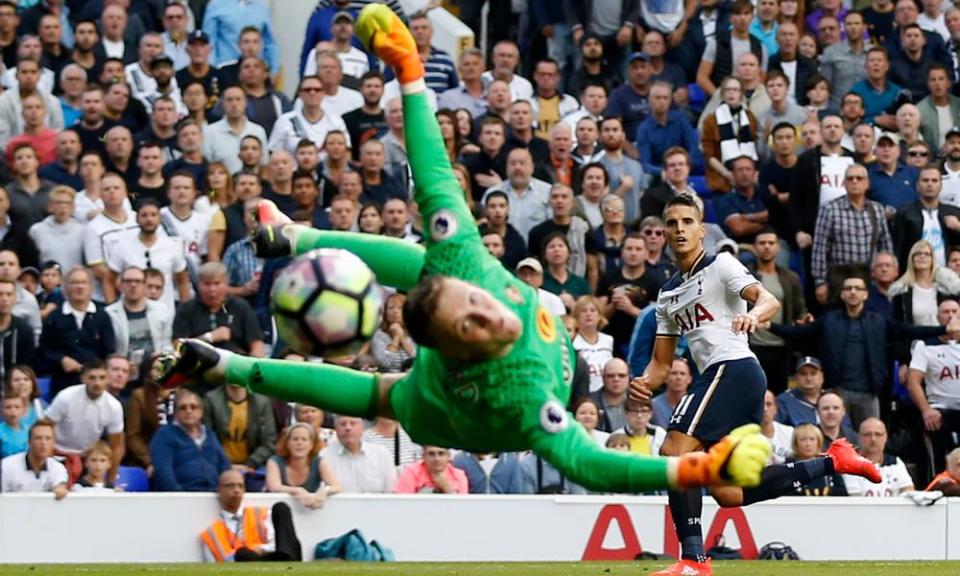 Jordan Pickford, saving here from Tottenham’s Érik Lamela, will be sold for a high price if – or more likely when – Sunderland go down.