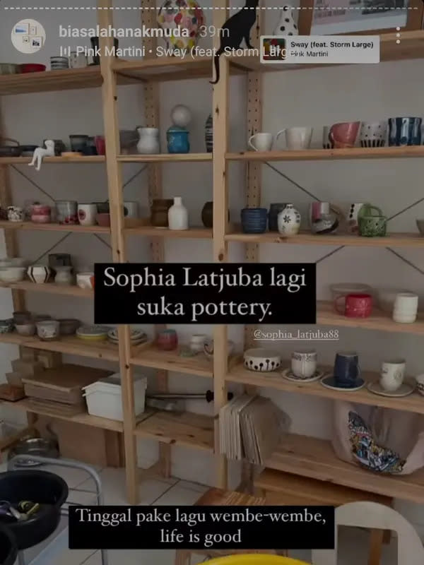 &lt;p&gt;Rumah Sophia Latjuba dan Eva Celia. (Foto: Instagram Stories @biasalahanakmuda)&lt;/p&gt;