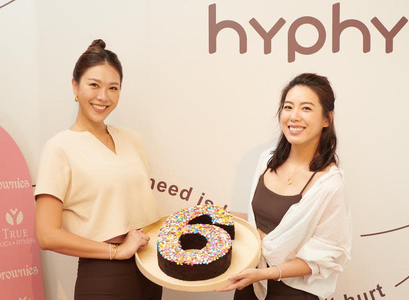 林又立和林可彤合開的瑜伽教室「hyphy」今（15）日舉行6週年派對。（hyphy提供）