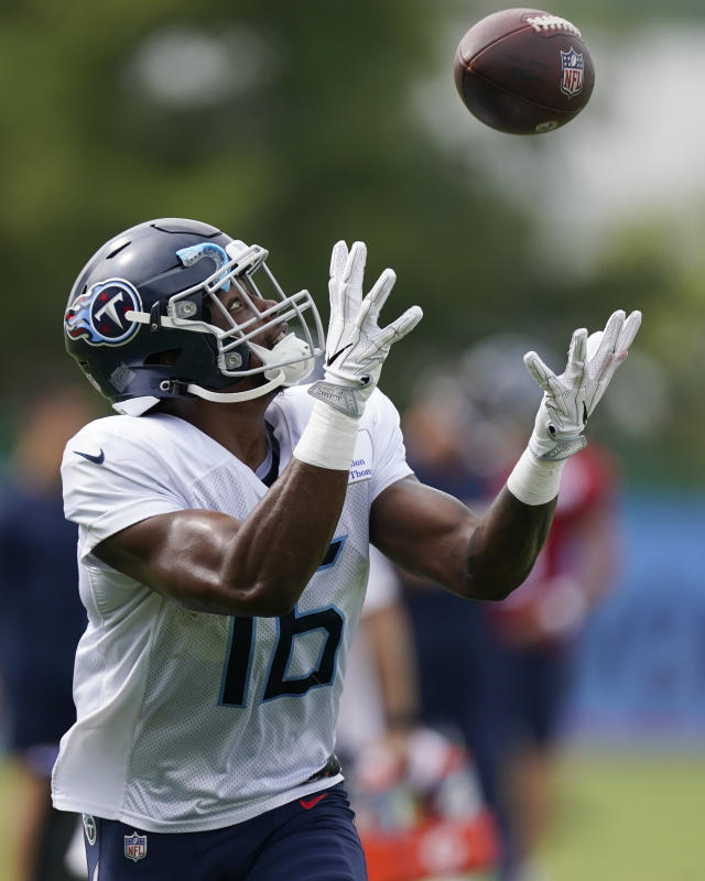 Titans' Robert Woods, Caleb Farley push through ACL recovery - The San  Diego Union-Tribune