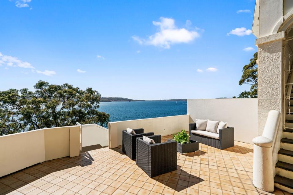 2/124 Wolseley Road Point Piper NSW 2027. Source: Domain