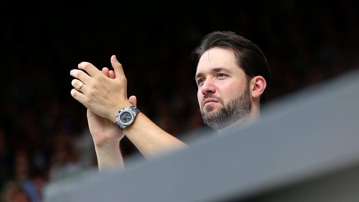 Alexis Ohanian will künftige Kursgewinne aus seinen Reddit-Aktien gegen rassistische Hetze einsetzen.