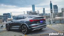 <p>2022 Audi e-tron S Sportback都會試駕-08</p> 