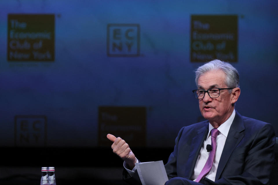 Federal Reserve Chairman Jerome Powell speaks during a meeting of the Economic Club of New York in New York City, U.S., October 19, 2023.  REUTERS/Brendan McDermid