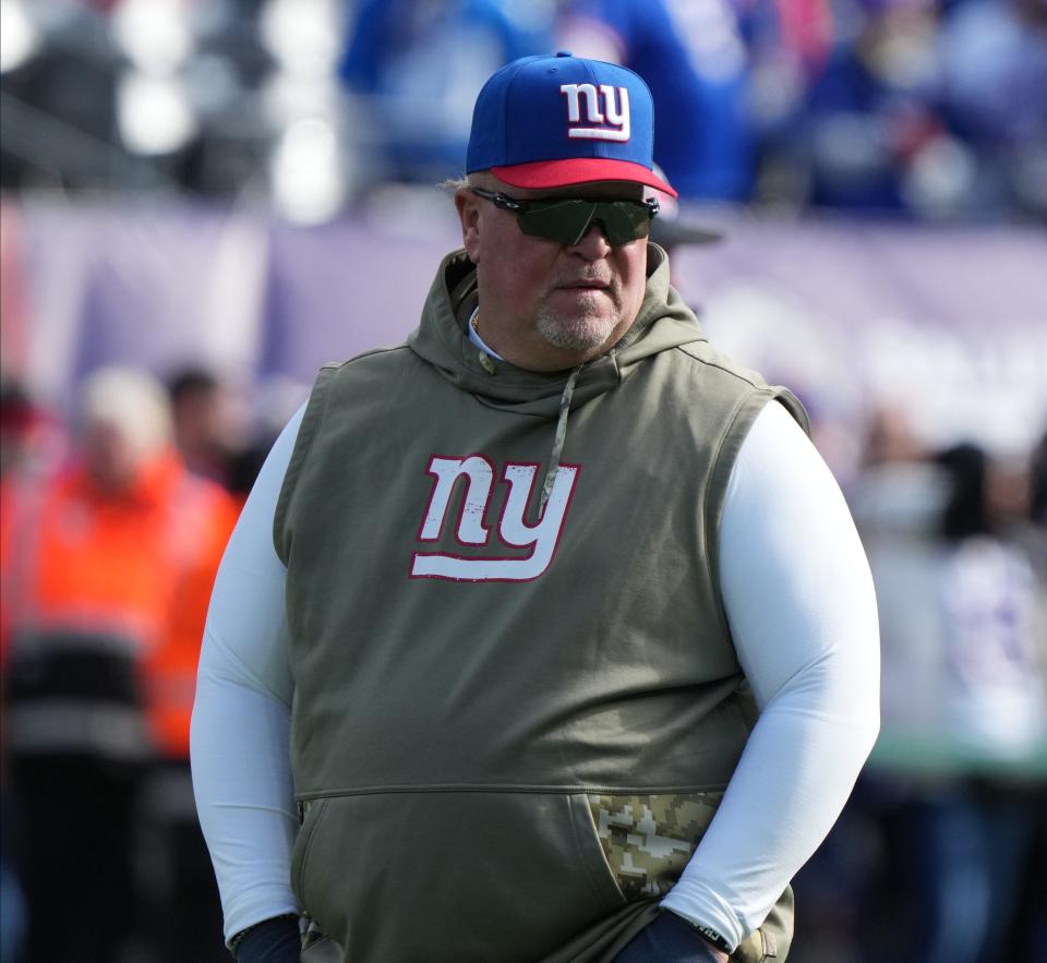 Giants defensive coordinator Don “Wink” Martindale during warm ups prior to the <a class="link " href="https://sports.yahoo.com/nfl/teams/houston/" data-i13n="sec:content-canvas;subsec:anchor_text;elm:context_link" data-ylk="slk:Houston Texans;sec:content-canvas;subsec:anchor_text;elm:context_link;itc:0">Houston Texans</a> at the New York Giants in a game played at MetLife Stadium in East Rutherford, NJ on November 13, 2022.<br>The Houston Texans Face The New York Giants In A Game Played At Metlife Stadium In East Rutherford Nj On November 13 2022