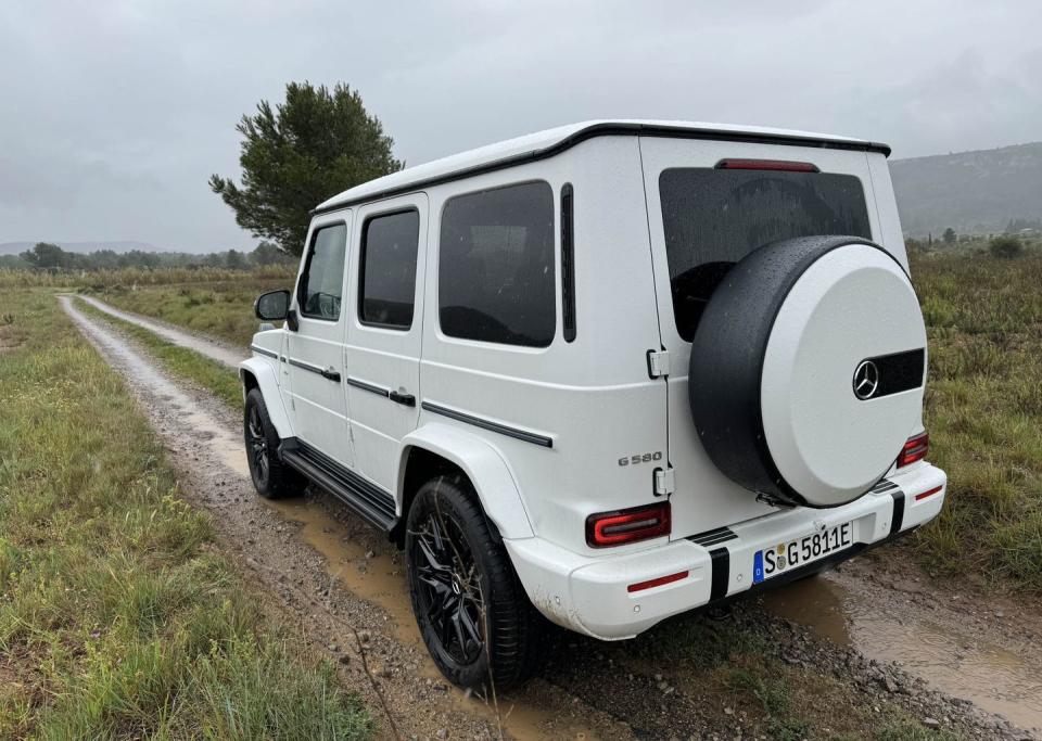 g580 ev g class electric