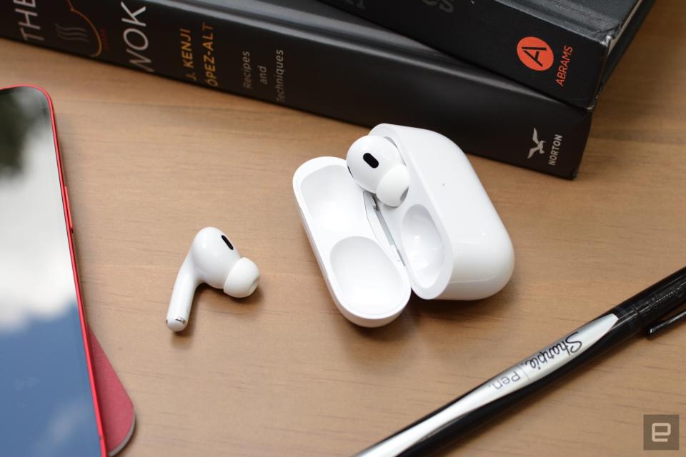 AirPods Pro 第二代（USB-C 充電盒）