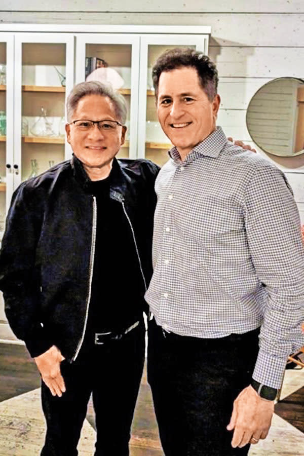 Michael Dell with <a href="https://fortune.com/company/nvidia/" rel="nofollow noopener" target="_blank" data-ylk="slk:Nvidia;elm:context_link;itc:0;sec:content-canvas" class="link rapid-noclick-resp">Nvidia</a> cofounder and CEO Jensen Huang.