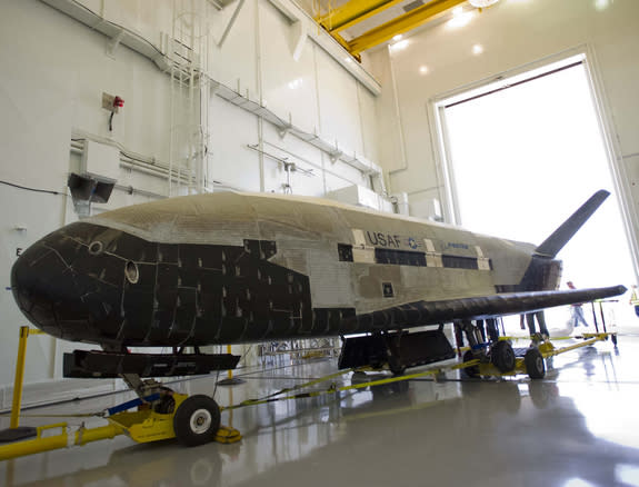 Stretching 29 feet in length and weighing 11,000 pounds, the second Boeing-built X-37B became the longest on-orbit space vehicle on June 16, 2012 when it completed a 469-day mission with an autonomous landing at Vandenberg Air Force Station in