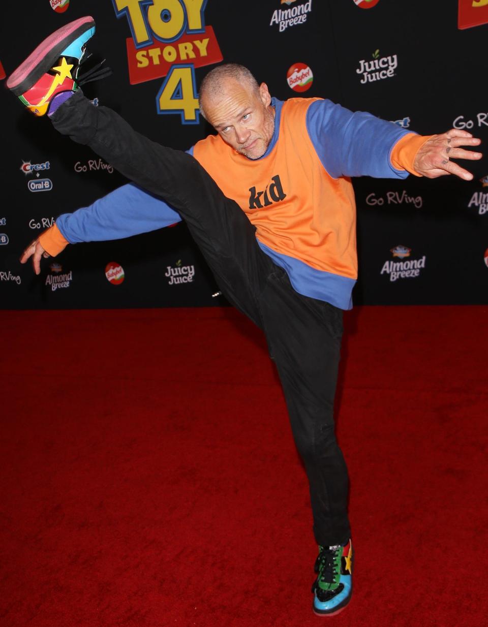 Flea, of the Red Hot Chili Peppers, showed off his signature red carpet move.