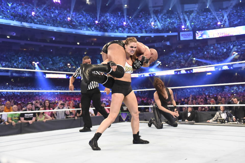 Ronda Rousey won in her WWE in-ring debut at WrestleMania 34 in New Orleans, La. on April 8, 2018. (Photo courtesy of WWE)