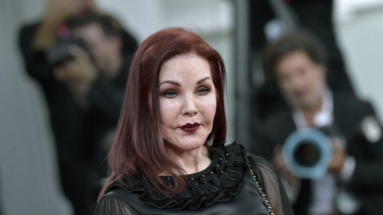 priscilla presley