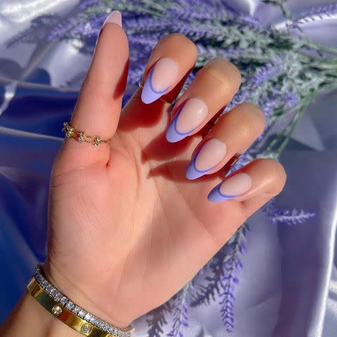 <p><a href="https://www.instagram.com/luxxinails/" data-component="link" data-source="inlineLink" data-type="externalLink" data-ordinal="1">@luxxinails</a> / Instagram</p>