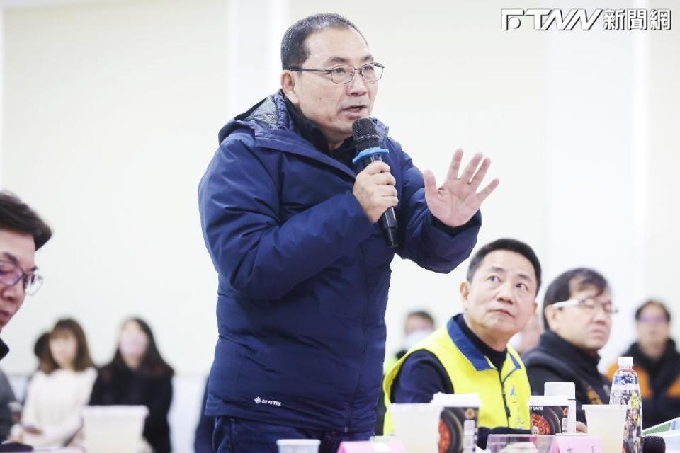 新北中和傳出1家4口母子陳屍家中，曾讓新北市長侯友宜關切。（圖／新北市政府）