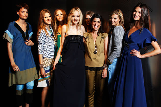 Designerin Dorothee Schumacher und ihre Models Backstage (Bild: Getty Images)