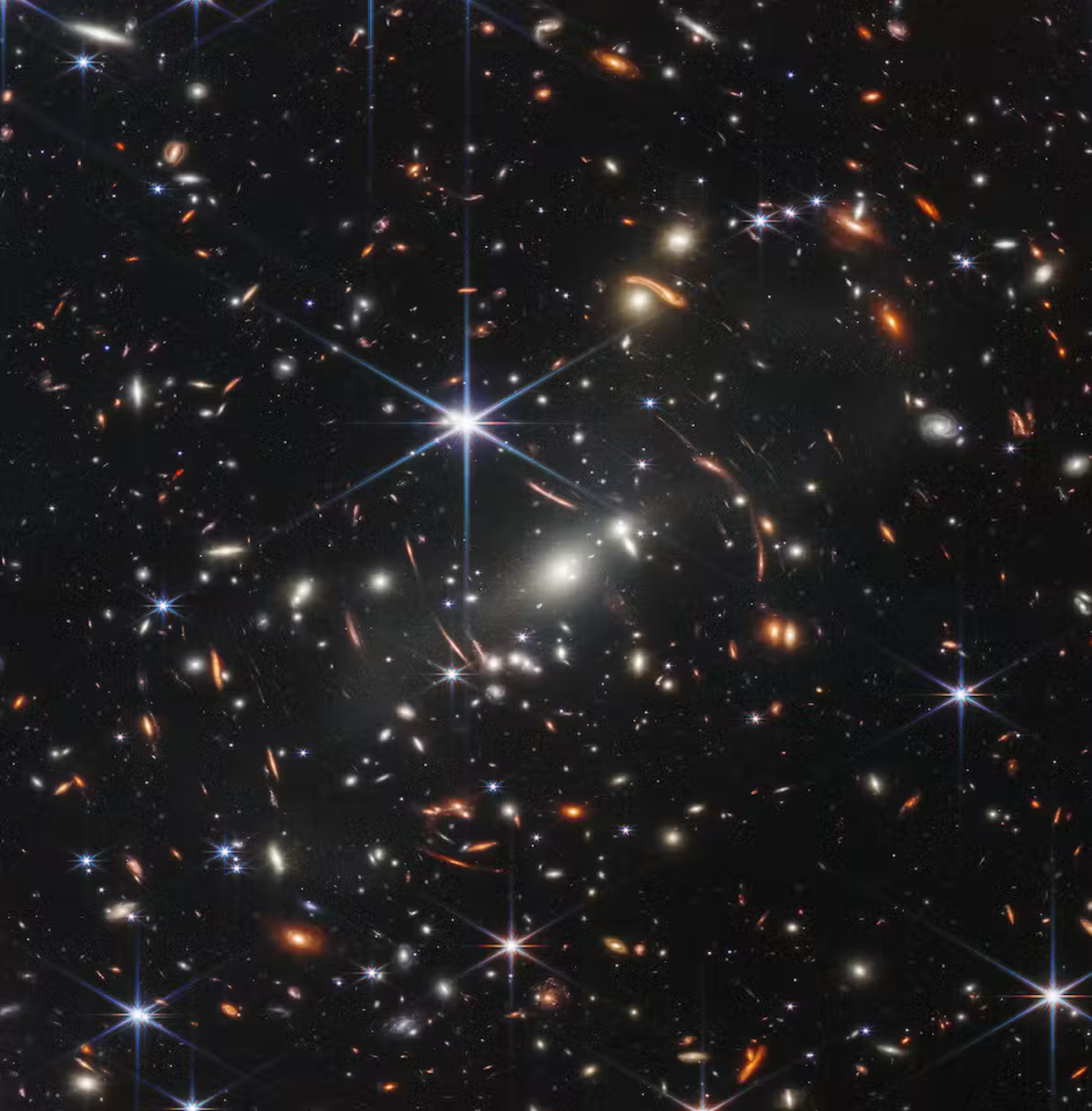 The James Webb Space Telescope's deep field image shows a universe full of sparkling galaxies. <a href="https://webbtelescope.org/contents/media/images/2022/038/01G7JGTH21B5GN9VCYAHBXKSD1?news=true" rel="nofollow noopener" target="_blank" data-ylk="slk:NASA/STScI;elm:context_link;itc:0;sec:content-canvas" class="link ">NASA/STScI</a>