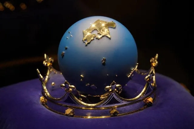 The Commonwealth of Nations Globe 