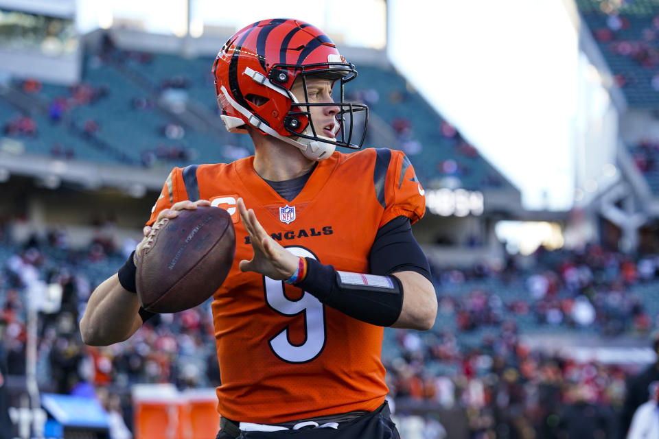 Cincinnati Bengals quarterback Joe Burrow (9) throws before an NFL football game against the Kansas City Chiefs in Cincinnati, Sunday, Dec. 4, 2022. (AP Photo/Jeff Dean)