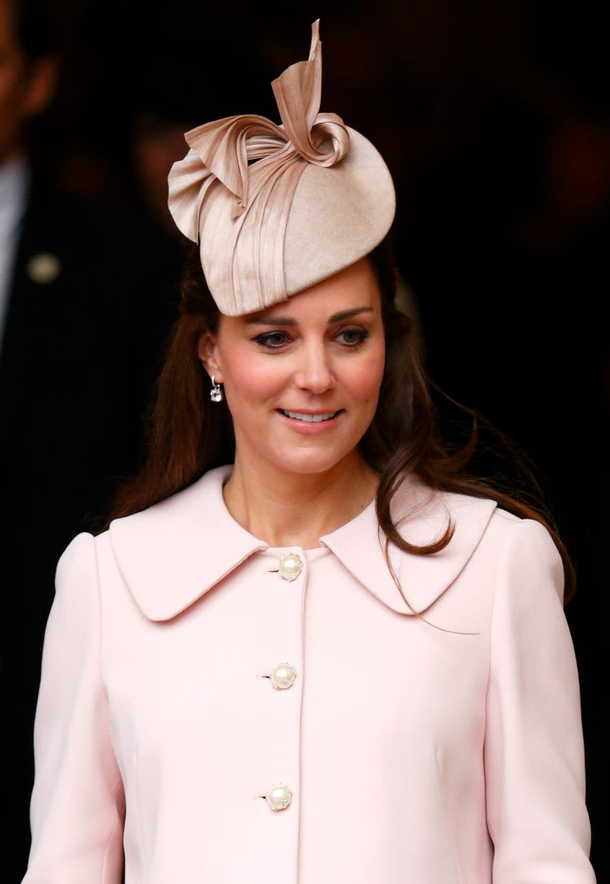 LONDON, UNITED KINGDOM - MARCH 09: (EMBARGOED FOR PUBLICATION IN UK NEWSPAPERS UNTIL 48 HOURS AFTER CREATE DATE AND TIME) Catherine, Duchess of Cambridge attends the Commonwealth Observance Service at Westminster Abbey on March 9, 2015 in London, England. (Photo by Max Mumby/Indigo/Getty Images)