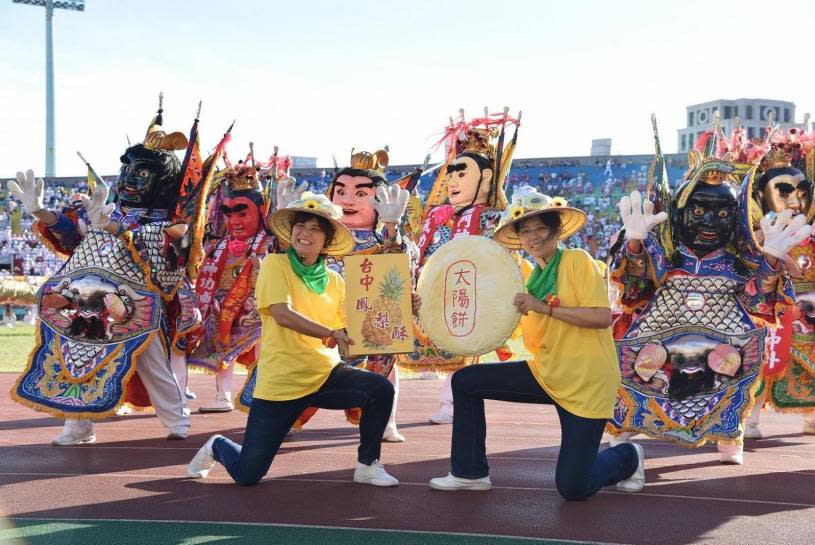 2017台北世界大學運動會已經圓滿落幕，中華健兒勇奪90面獎牌，振奮人心，國人也咸認此次世大運的舉辦相當成功。回憶世大運開幕當晚，太極門參與序幕開場表演《太極陣–薪傳。傳心》廣獲好評，博得滿堂彩；而8月26日當天，為感謝各界支持發揚武術文化及慶賀台北世大運成