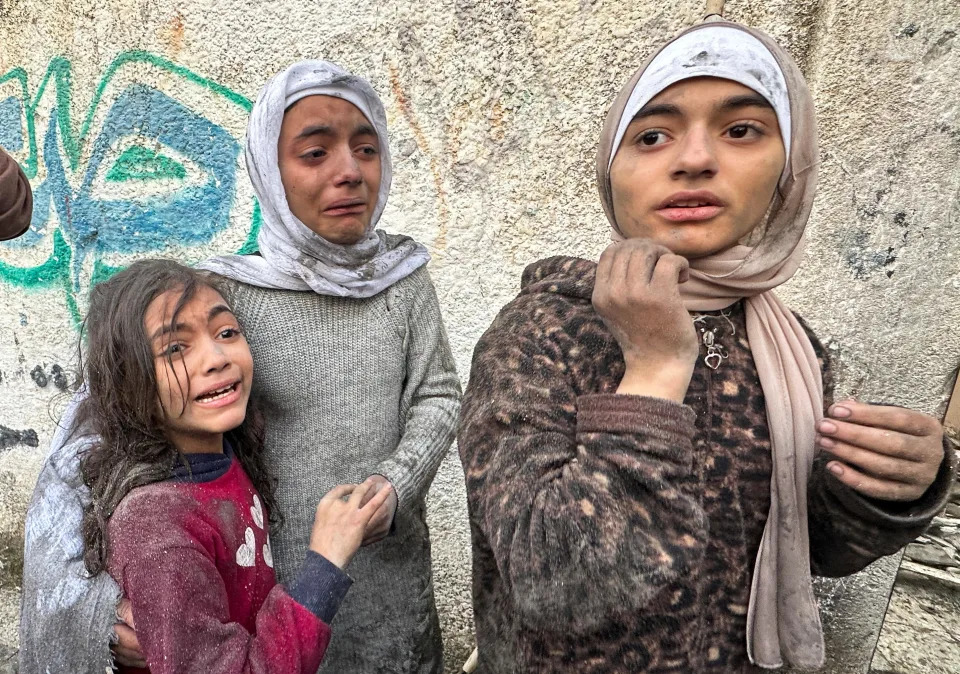 Children react following an Israeli airstrike in Rafah, in the southern Gaza Strip, Dec. 12, 2023. / Credit: Reuters/Fadi Shana