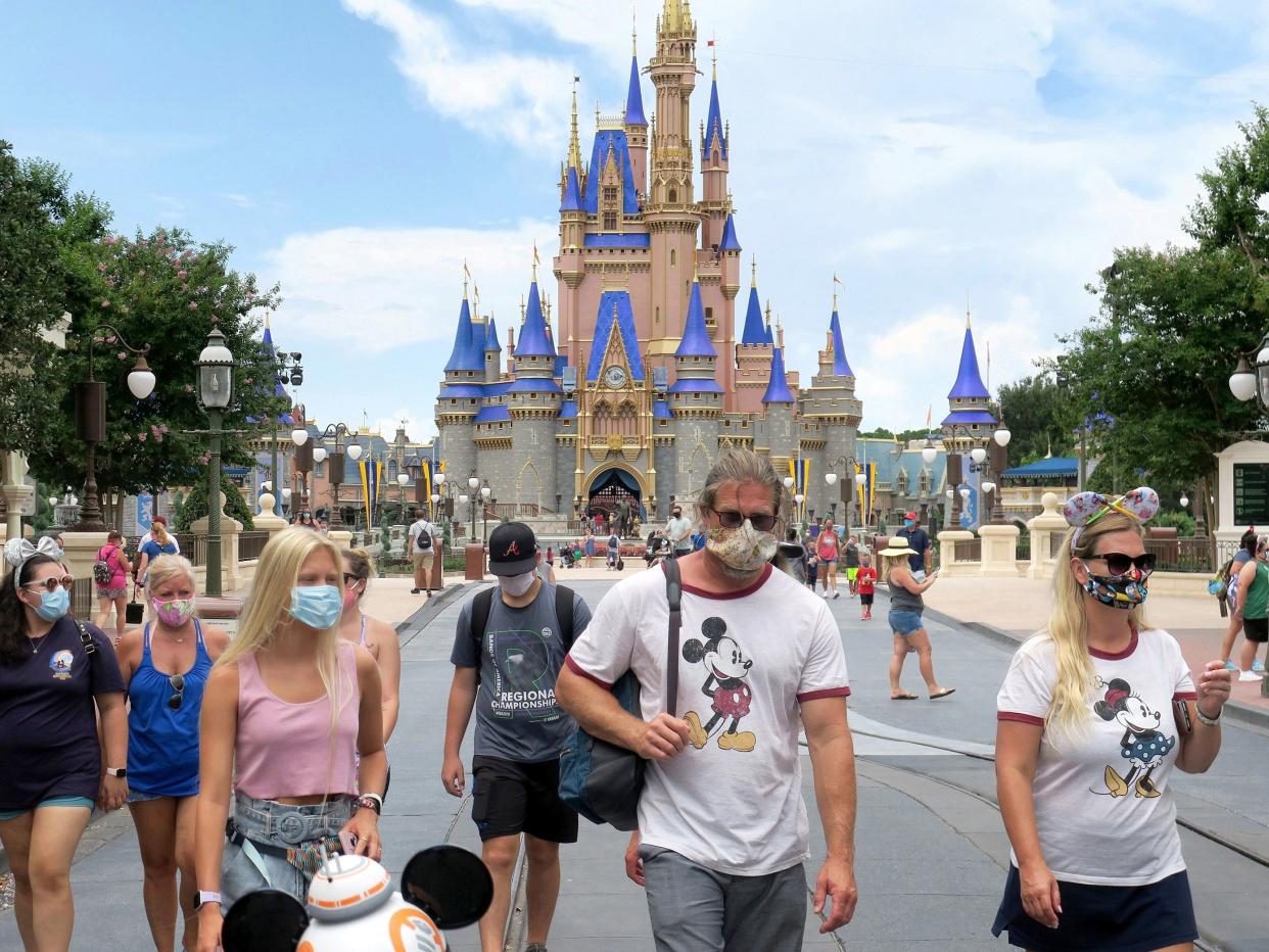 Disney World Masks coronavirus castleq