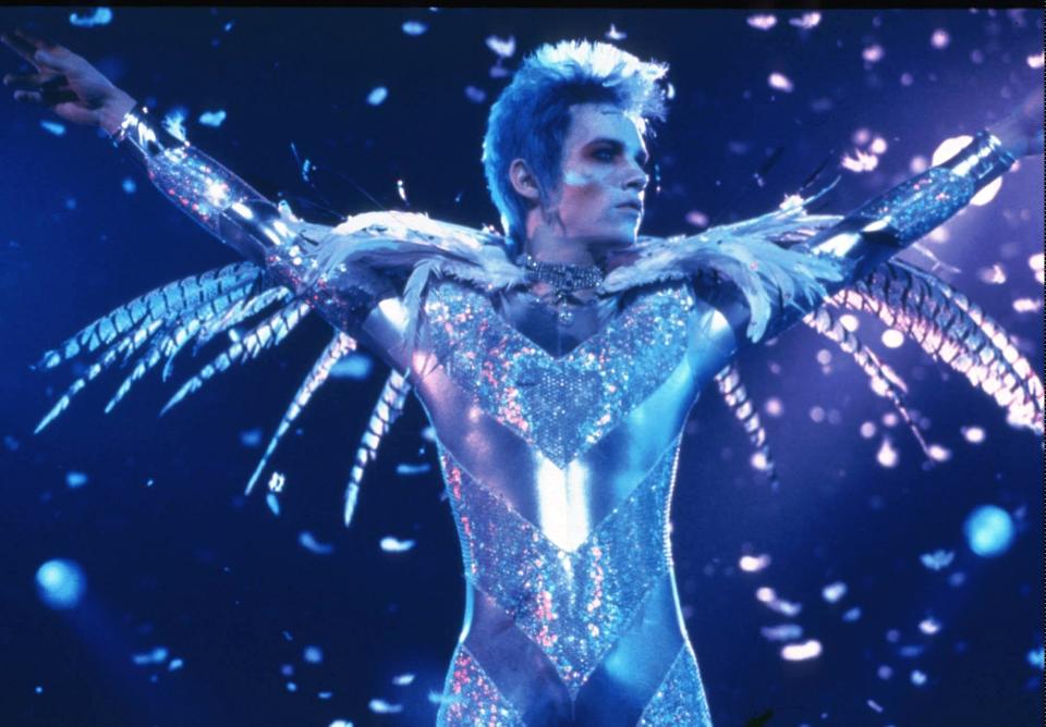 Jonathan Rhys Meyers in "Velvet Goldmine." (Photo: ASSOCIATED PRESS)