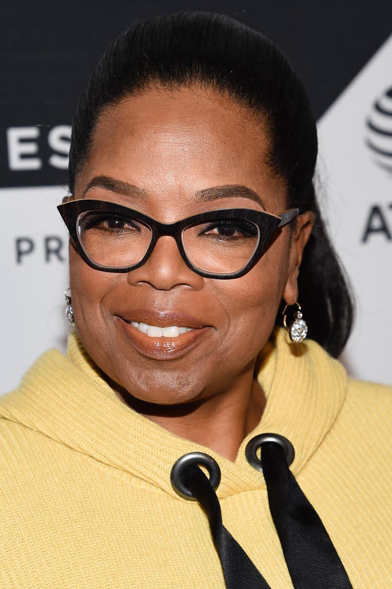 Platz 8: Oprah Winfrey darf sich mit ihrem Talkformat "The Oprah Winfrey Show" ebenfalls zu den "Firsts" zählen. Sie ist die erste Frau, die ihre eigene Talkshow hatte und auch produzierte. 25 Jahre lief die Sendung und ist die erfolgreichste Talkshow in der amerikanischen TV-Geschichte. (Bild-Copyright: Evan Agostini/Invision/AP)