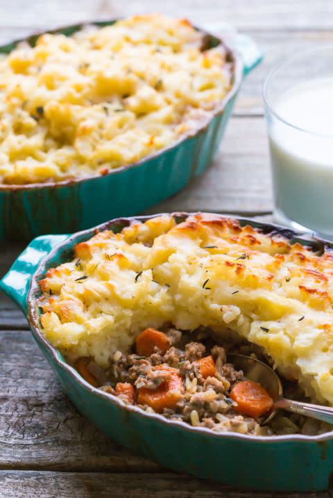 <p>St. Patrick's Day fare isn't usually kind to those with a gluten intolerance. But since you're <em>the best</em>, whip up this meat-loaded shepherd's pie for your GF friends and family.</p><p><a href="https://www.noshtastic.com/easy-shepherds-pie/" rel="nofollow noopener" target="_blank" data-ylk="slk:Get the recipe from Noshtastic »;elm:context_link;itc:0;sec:content-canvas" class="link "><em>Get the recipe from Noshtastic »</em></a></p>