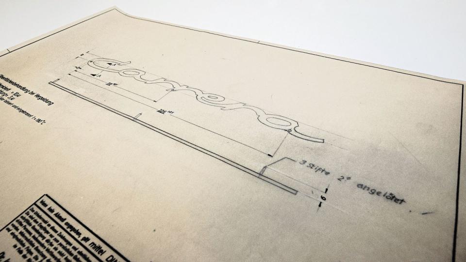 <p>"This technical drawing shows an early Carrera logo dating back to 1952."</p>