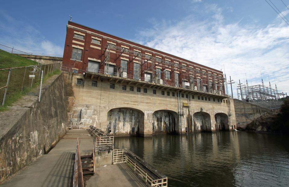 The dam at Mountain Island Park Thursday morning, Aug. 18, 2022.