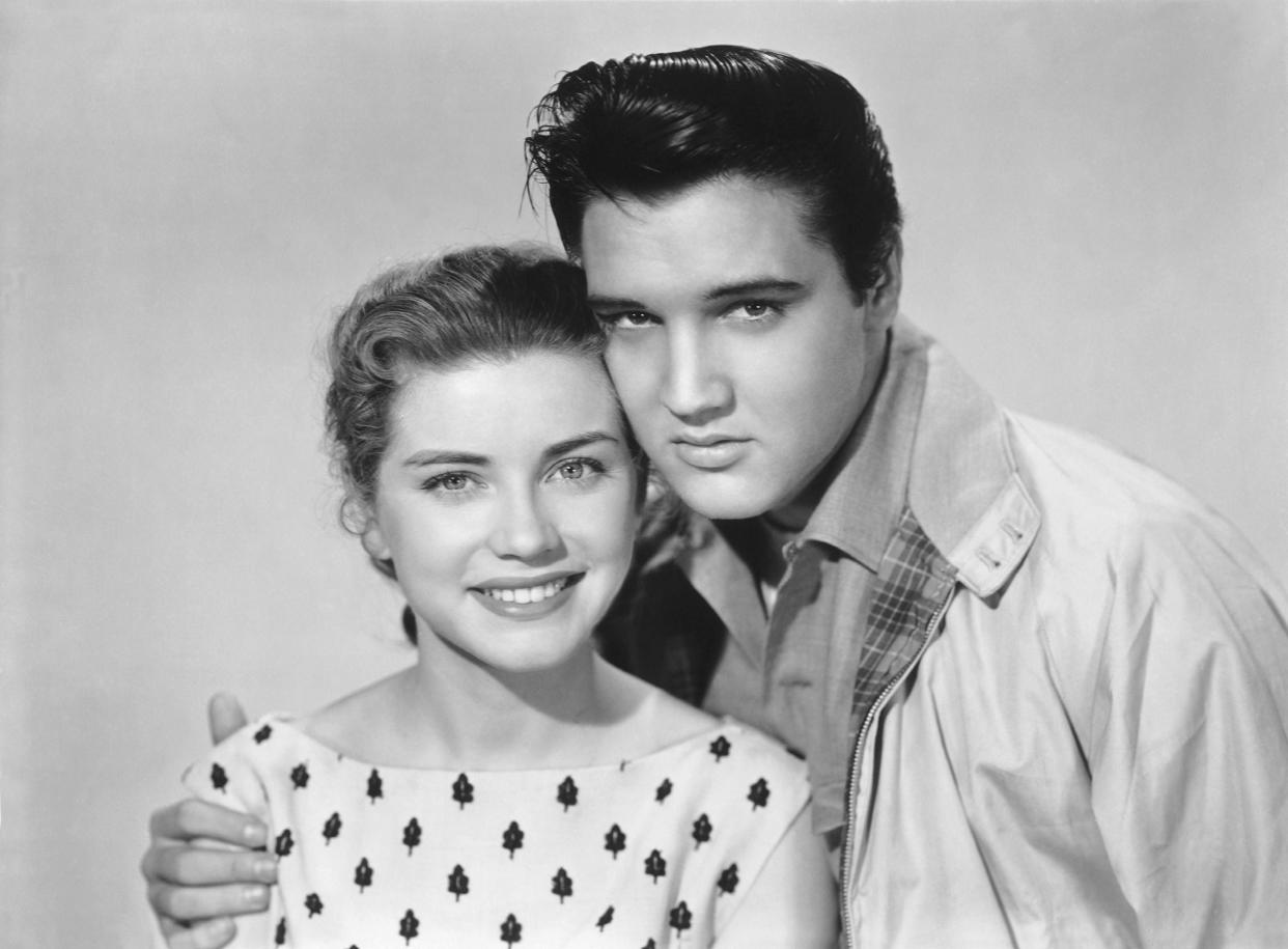 Dolores Hart fue la primera actriz que besó a Elvis Presley en la gran pantalla. (Foto de Sunset Boulevard/Corbis via Getty Images)