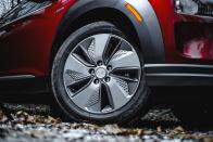 <p>Hidden beneath the floor, the 64.0-kWh lithium-ion battery pack shifts the Kona Electric's center of gravity 3.6 inches closer to the pavement, to 20.3 inches, according to Hyundai.</p>