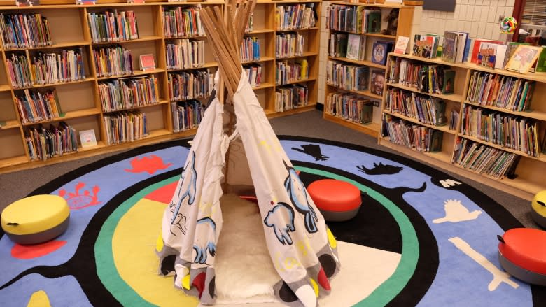 'I felt really proud': Elementary school's teepee project gives students a voice, connection to culture