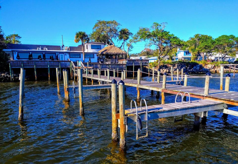 Marker 99 Restaurant & Lounge in Melbourne is a sunny, tiki-hutted, revitalized restaurant with broad views of the Indian River and docks for the boat-minded.